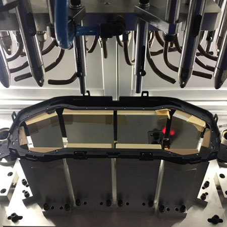 超聲波焊頭應(yīng)用于汽車(chē)儀表盤(pán)鉚焊